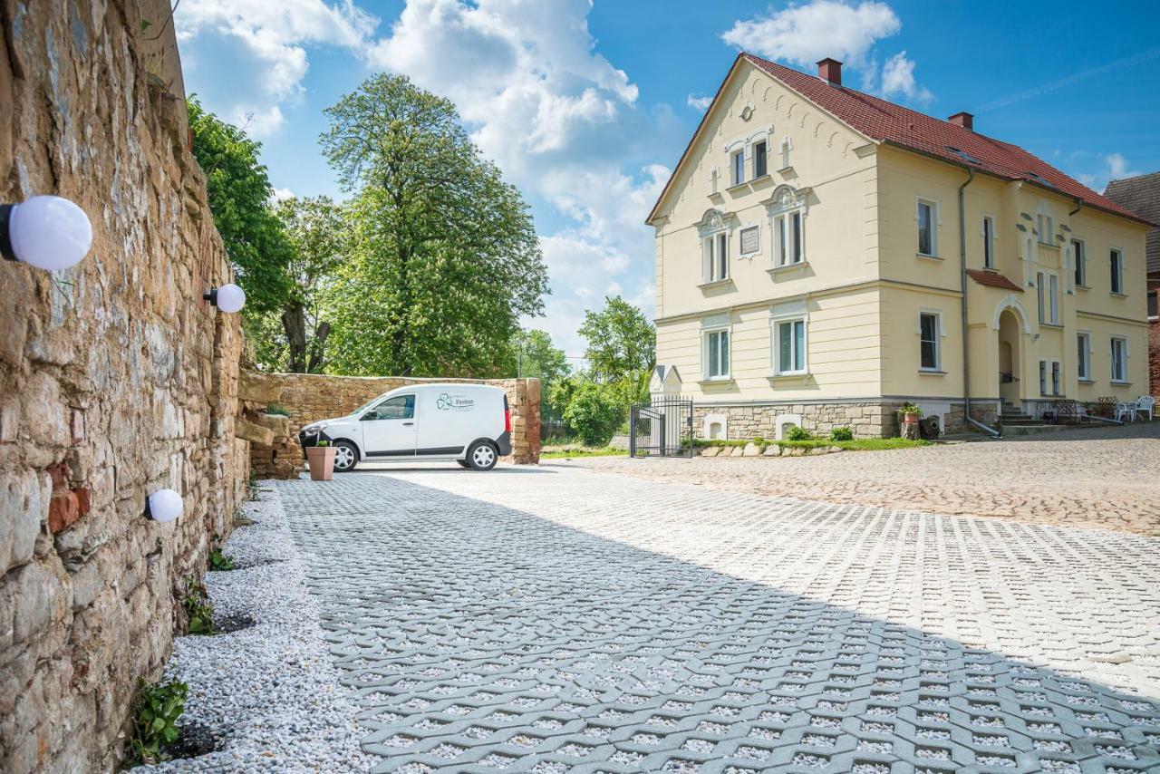Landpension-Kleeblatt Wurchwitz Buitenkant foto